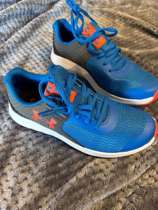 Under Armour Other - New Under Armour Boys sz4.5 Blue and Red Orange Shoes